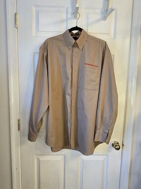 Corvette Men's Button-Down Work Shirt in Tan Large Long Sleeve Grunge
